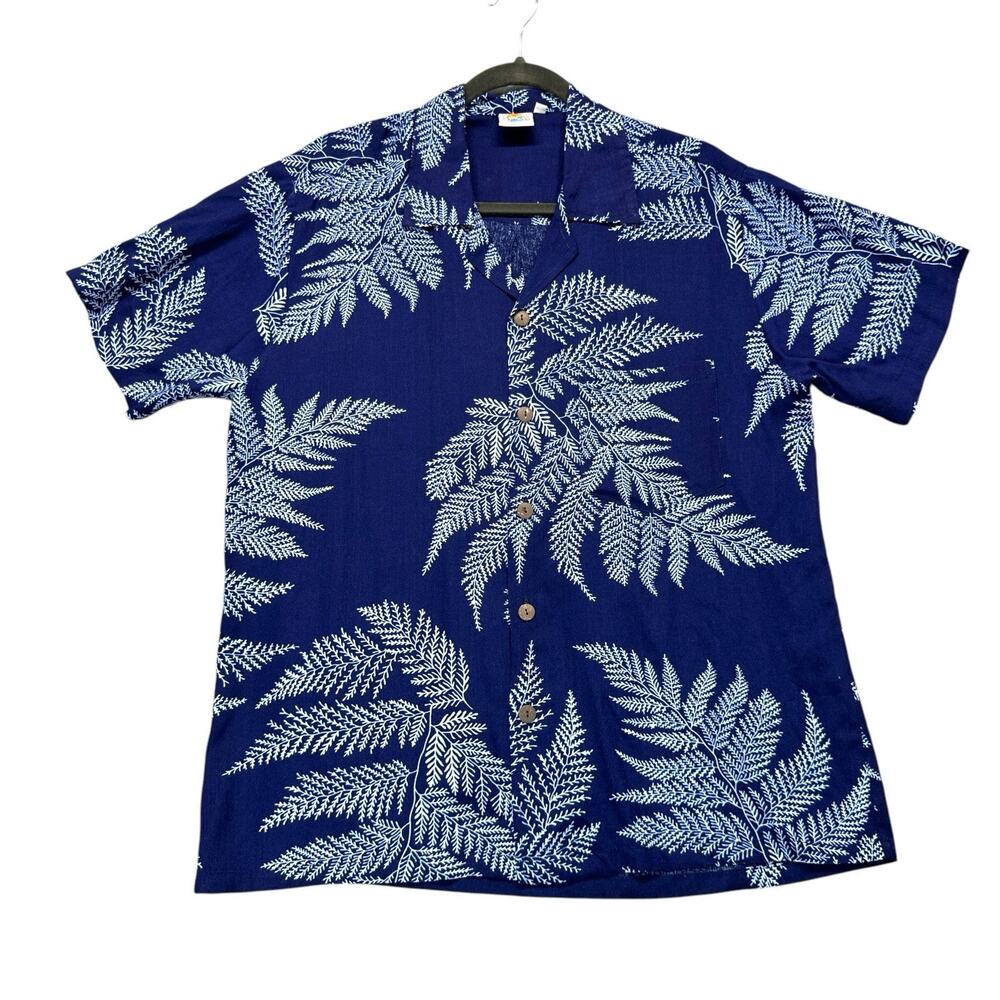 Makai Beach Hawaii Hawaiian Shirt Short Sleeves Men’s Size M Rayon Blue Floral